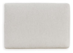 Maitelynn Ottoman