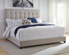 Dolante King Upholstered Bed