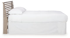 Hasbrick Queen Slat Headboard
