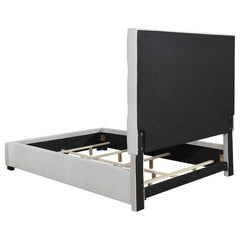 Panes Beige Queen Bed - furniture place usa