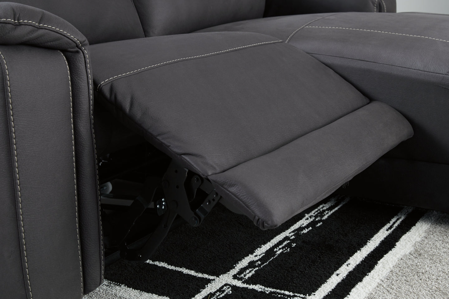 Henefer 2-Piece Power Reclining Sectional with Chaise - 78606S4 - furniture place usa