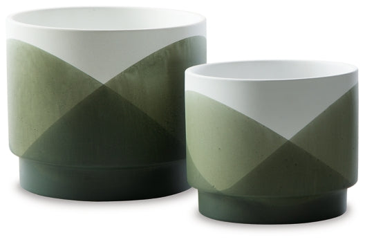Ardenridge Planter (Set of 2) - furniture place usa