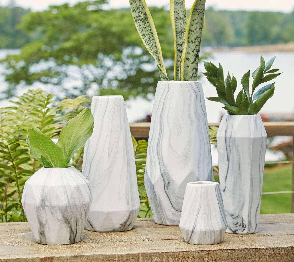 Edersment Accessory Set (Set of 5) - furniture place usa