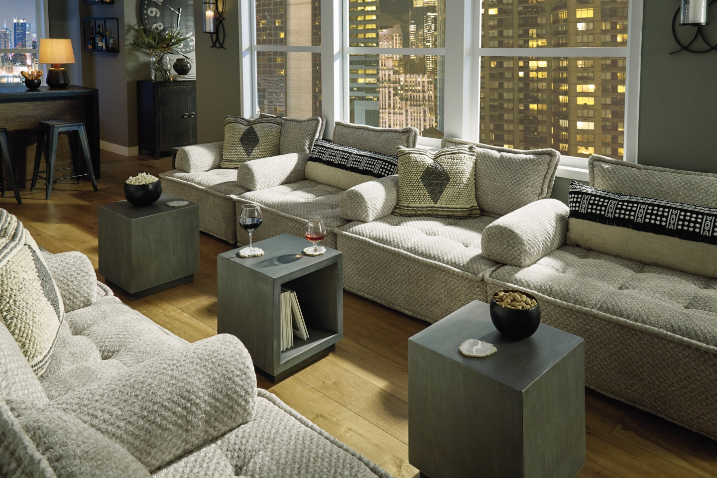 Bales Accent Chair - furniture place usa