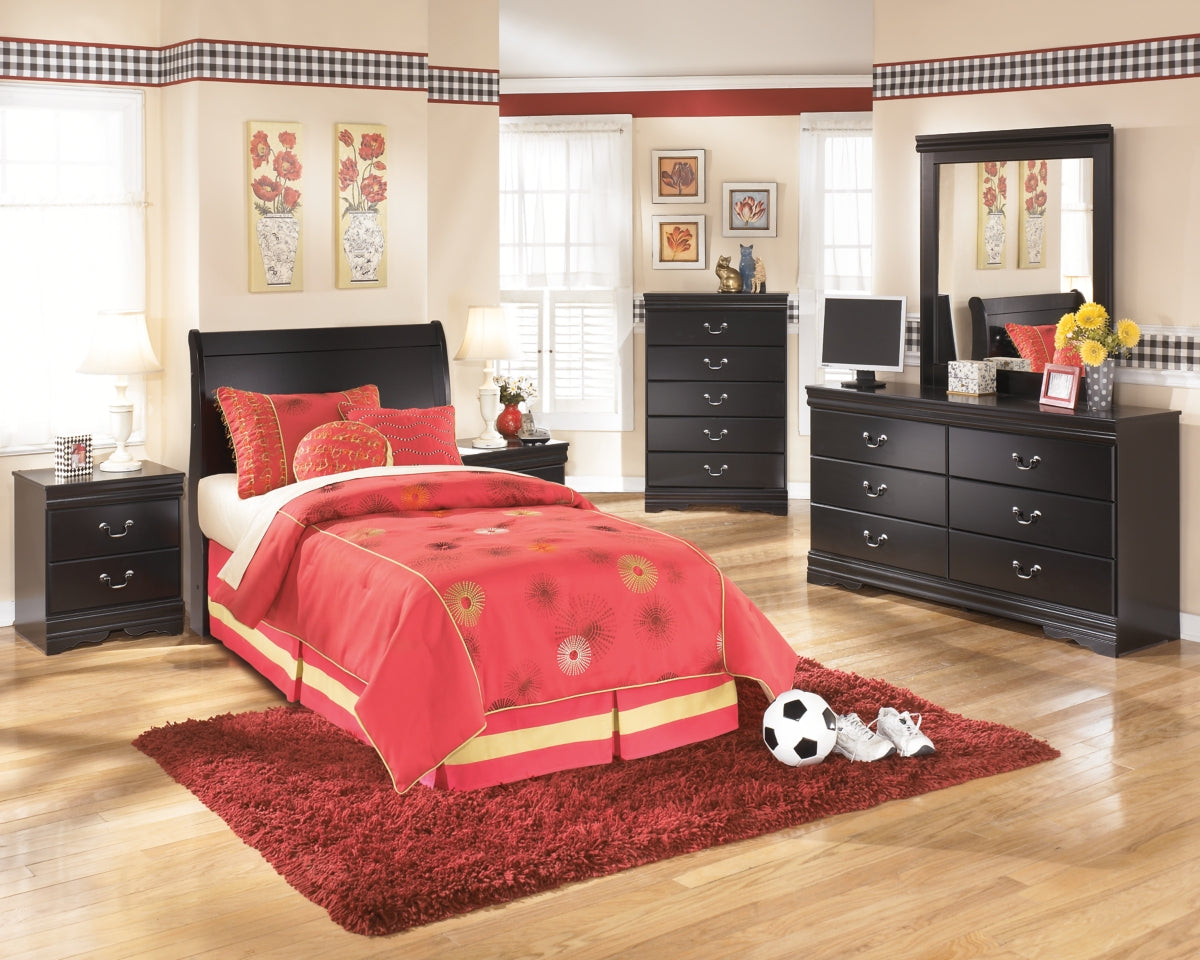 Huey Vineyard Queen Sleigh Headboard - furniture place usa
