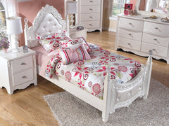 Exquisite Twin Poster Bed - furniture place usa