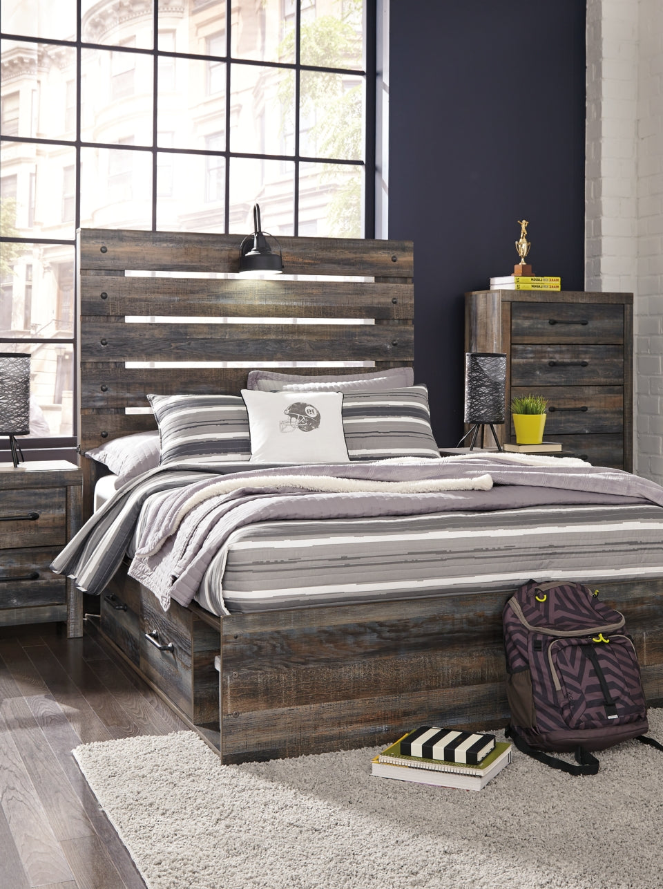 Drystan Queen Panel Bed with 4 Storage Drawers - furniture place usa