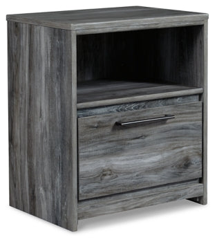 Baystorm King Panel Bed with Mirrored Dresser and 2 Nightstands - furniture place usa