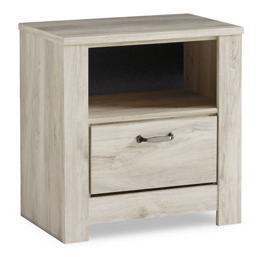 Bellaby Queen Platform Bed with 2 Storage Drawers with Mirrored Dresser, Chest and 2 Nightstands - furniture place usa