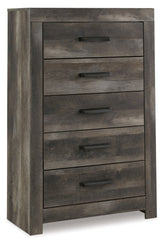 Wynnlow King Poster Bed with Mirrored Dresser and Chest - furniture place usa