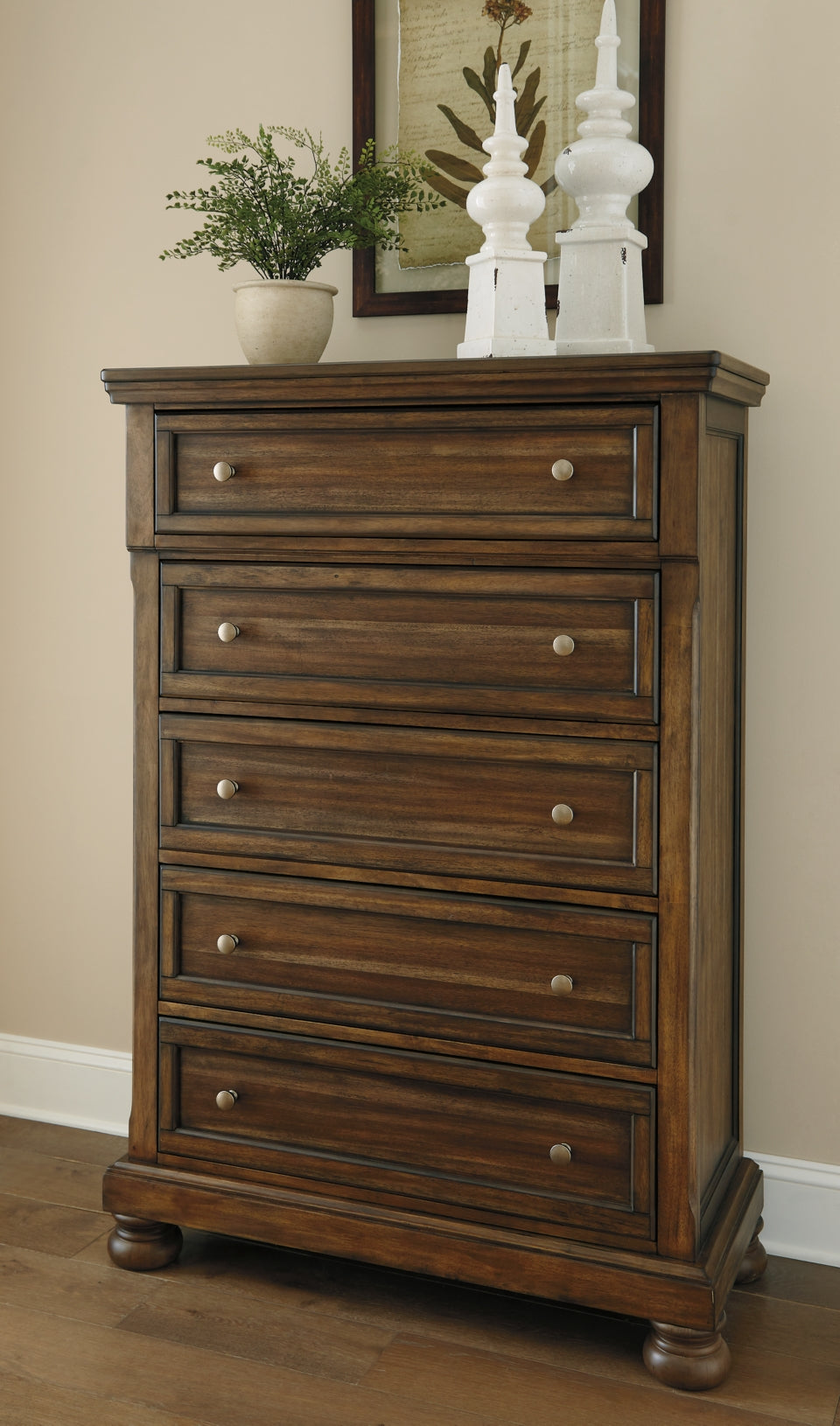Flynnter Queen Panel Bed with 2 Storage Drawers with Mirrored Dresser, Chest and 2 Nightstands - furniture place usa