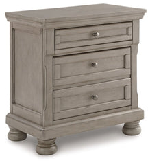 Lettner King Panel Bed with Mirrored Dresser and 2 Nightstands - furniture place usa