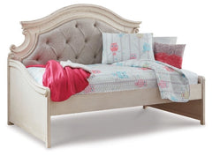 Realyn Twin Daybed with 1 Large Storage Drawer - furniture place usa