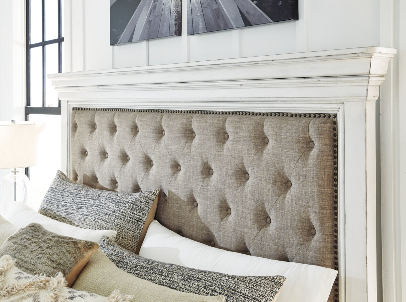 Kanwyn Queen Panel Bed - furniture place usa
