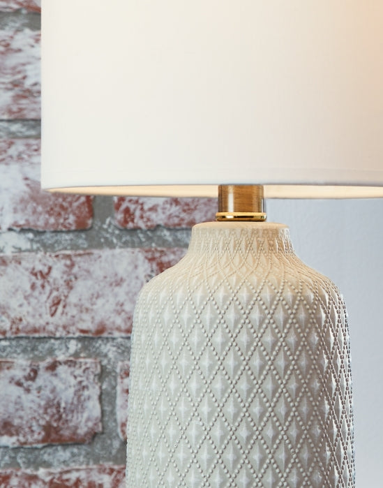 Donnford Table Lamp - furniture place usa