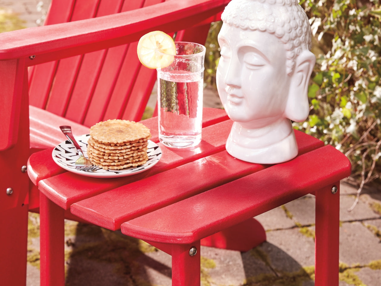 Sundown Treasure 2 Outdoor Chairs with End Table - furniture place usa