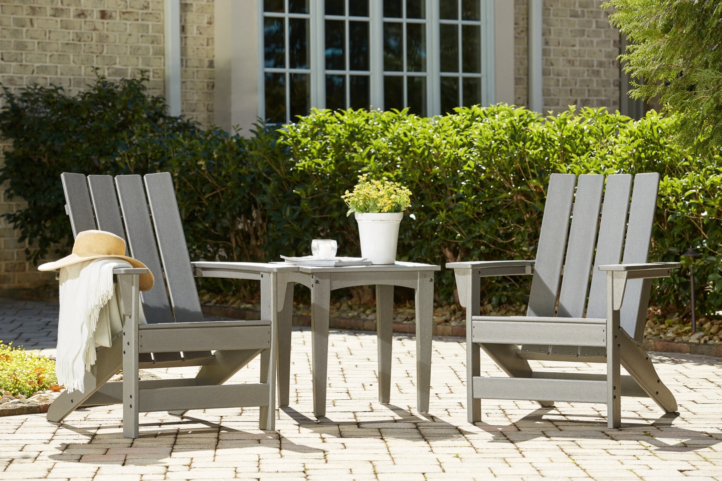 Visola Outdoor Chair with End Table - furniture place usa
