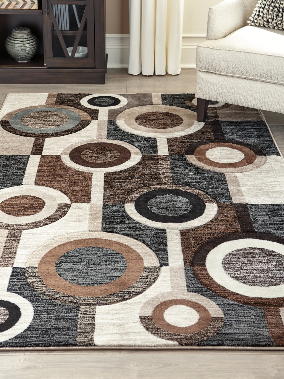 Guintte 8'2" x 9'6" Rug - furniture place usa