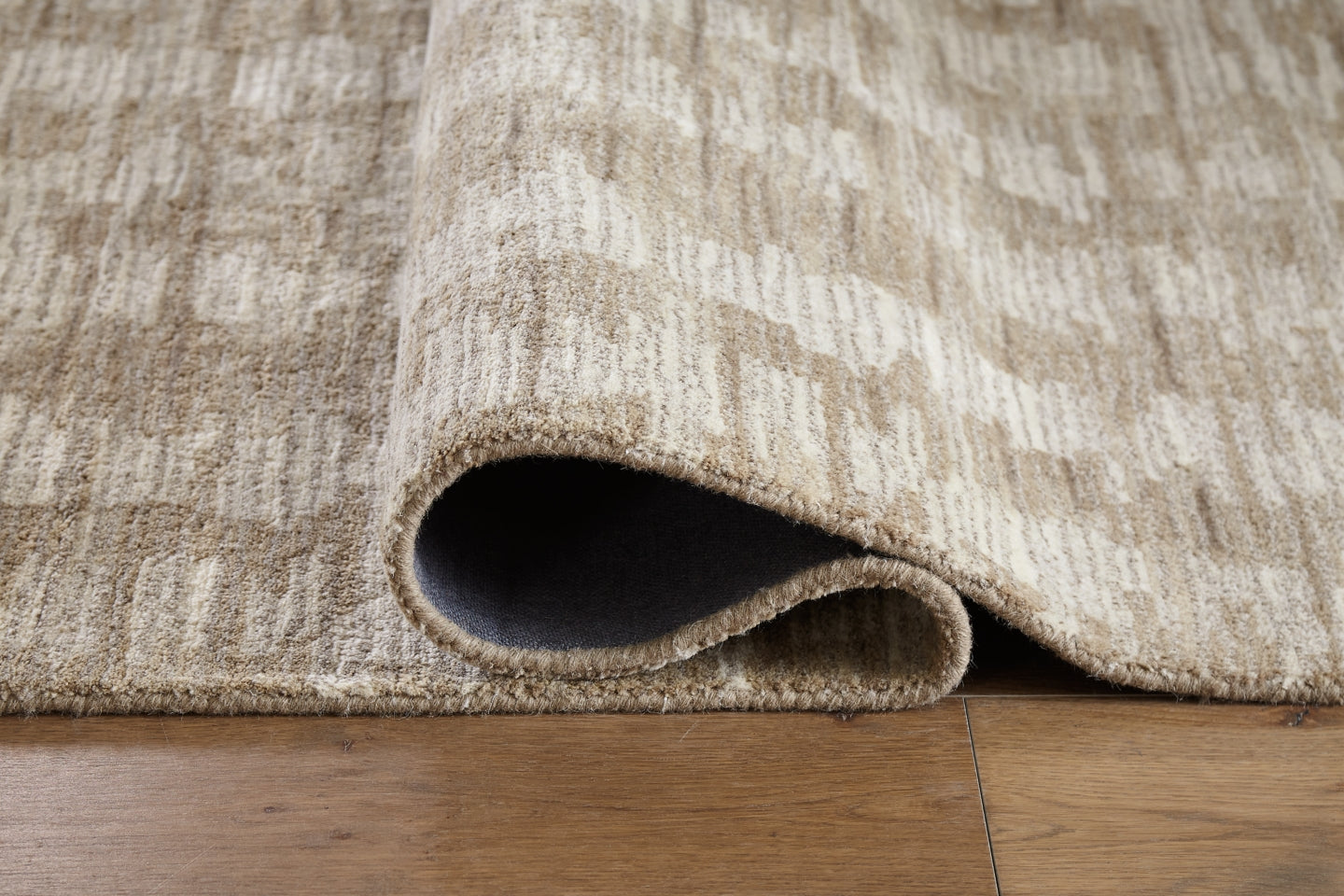 Abanlane 5' x 7' Rug - furniture place usa