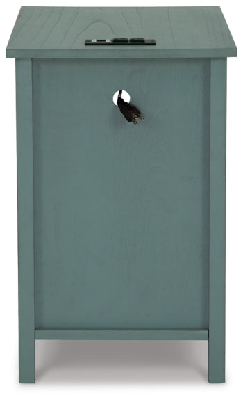 Treytown Chairside End Table - furniture place usa