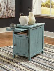 Treytown Chairside End Table - furniture place usa