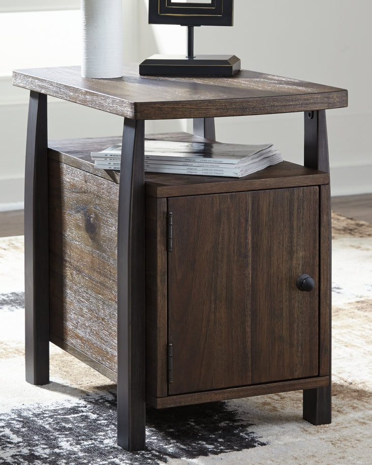 Vailbry Coffee Table with 1 End Table - PKG008769 - furniture place usa