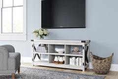 Bayflynn TV Stand - furniture place usa