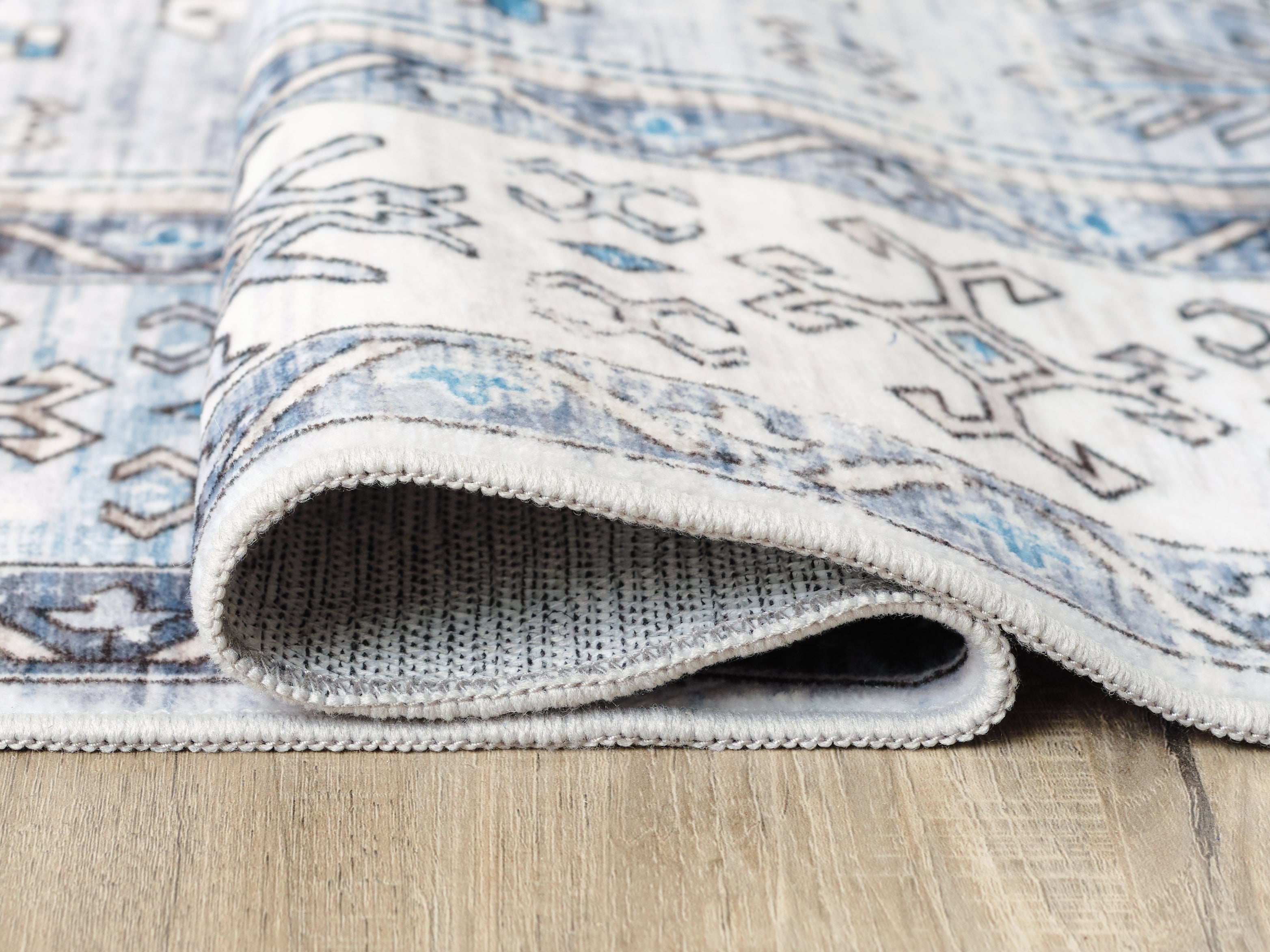 Hebruns 8'1" x 10'1" Washable Rug