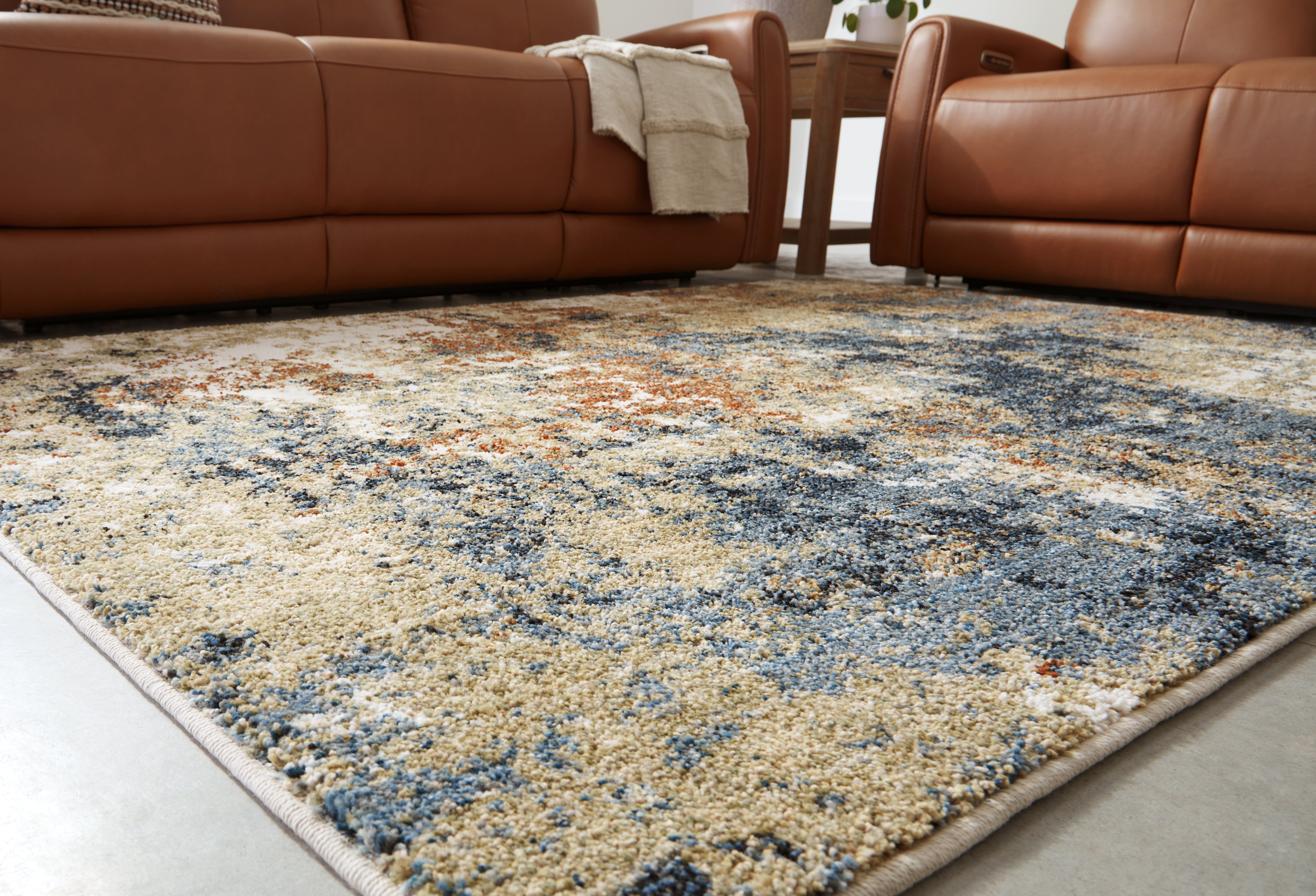 Maville 5' x 7' Rug