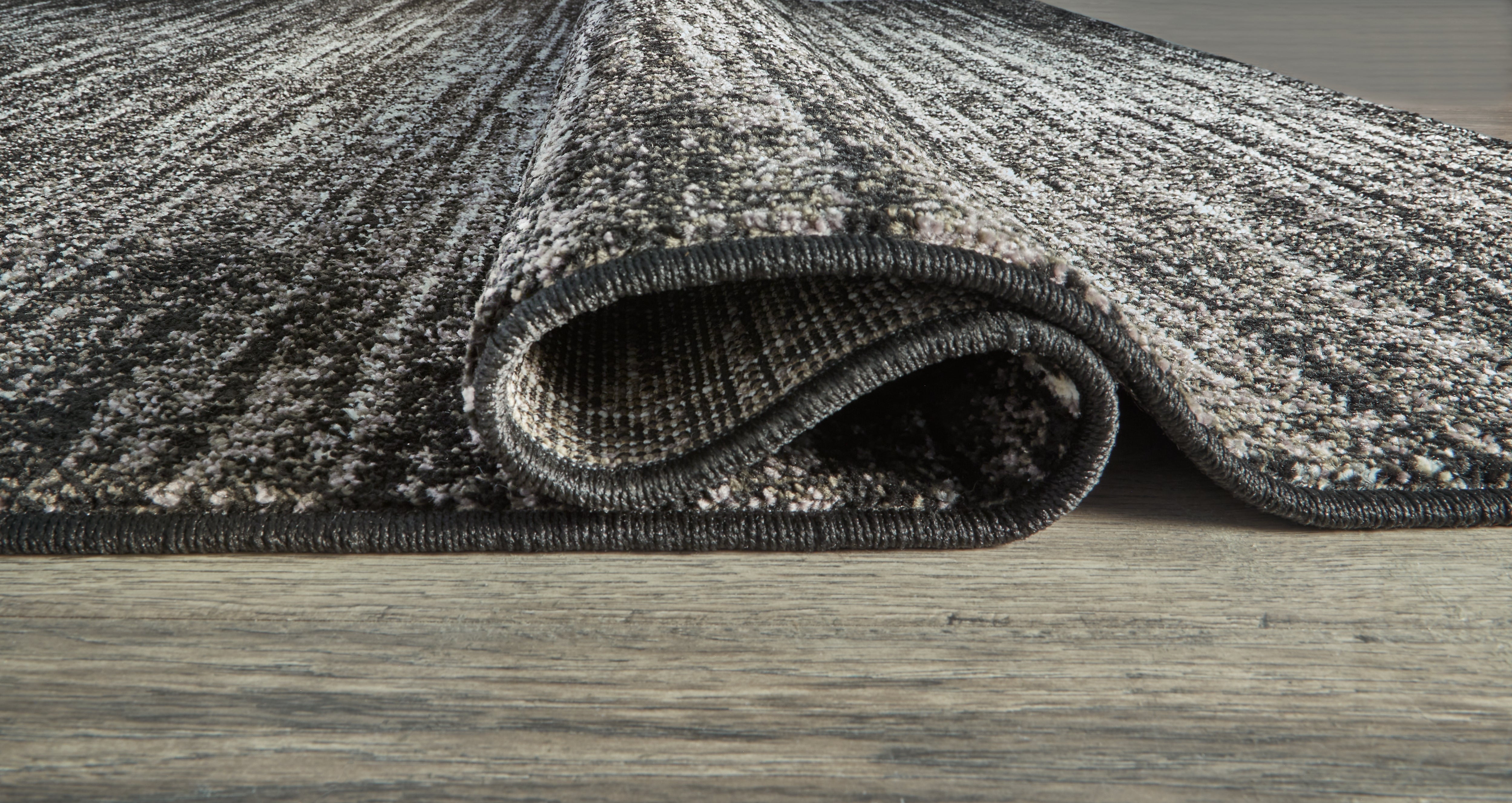 Abageal 5' x 7' Rug