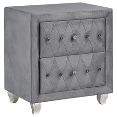 Deanna Grey Queen Bed 5 Pc Set - furniture place usa