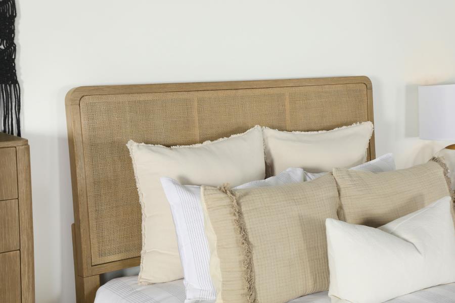 Arini Brown Queen Bed - furniture place usa