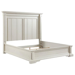 Evelyn White Eastern King Bed - furniture place usa