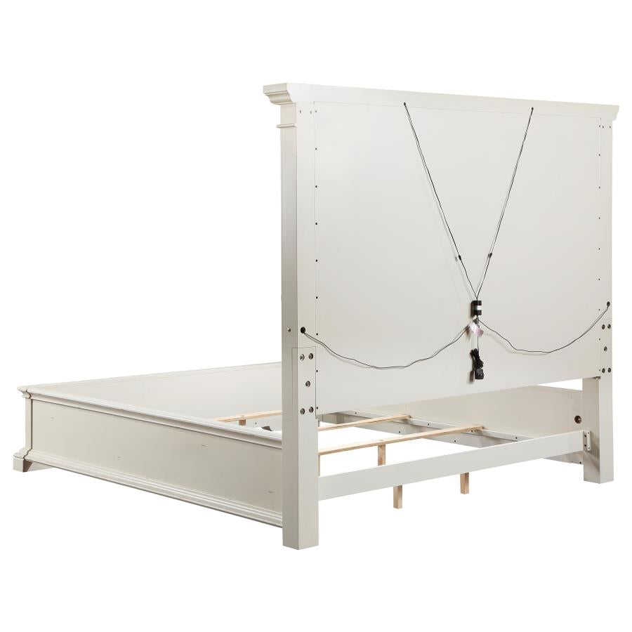 Evelyn White Eastern King Bed - furniture place usa