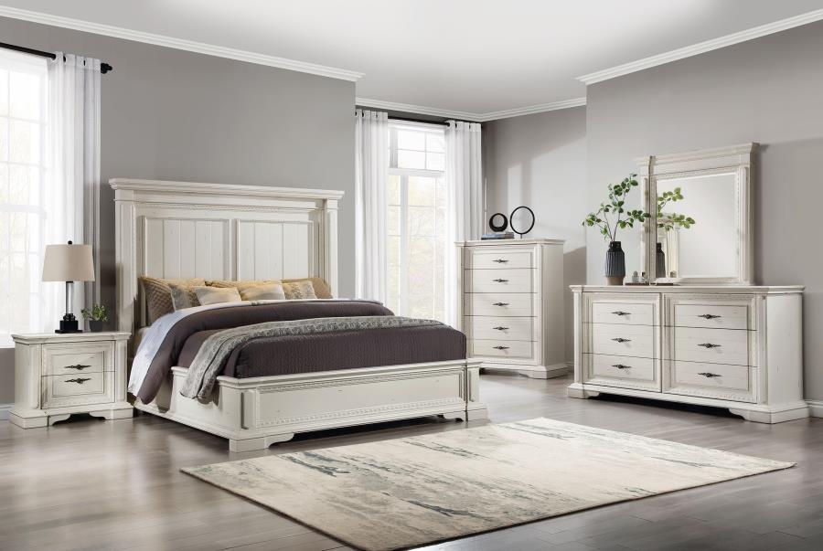 Evelyn White Eastern King Bed - furniture place usa