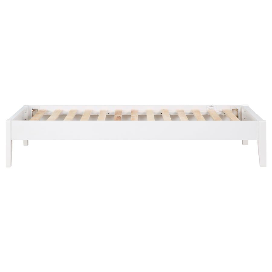 Hounslow White Full  Bed - furniture place usa