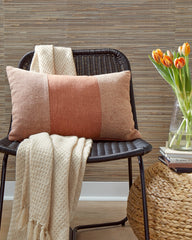 Dovinton Pillow - furniture place usa