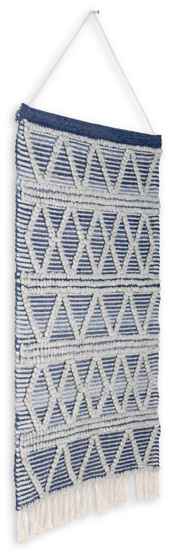 Fogridge Wall Decor - furniture place usa
