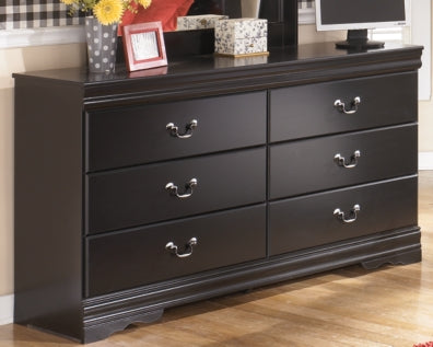 Huey Vineyard Dresser - furniture place usa