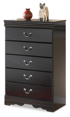 Huey Vineyard Queen Sleigh Bed with Dresser, Mirror, Chest and Nightstand - furniture place usa