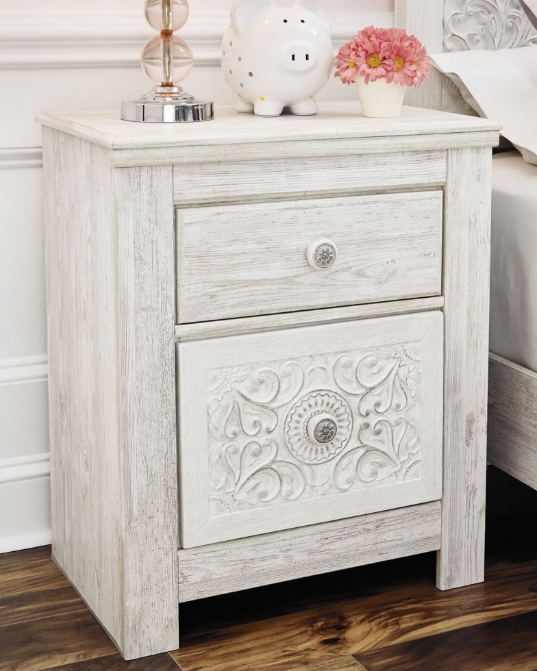 Paxberry Nightstand - furniture place usa