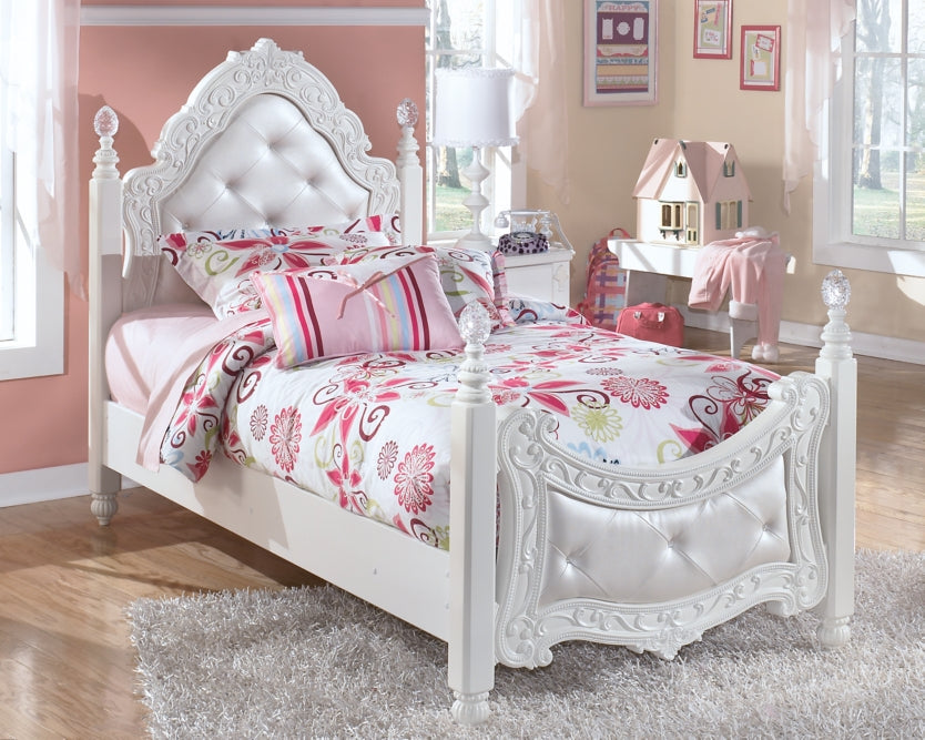 Exquisite Twin Poster Bed - furniture place usa