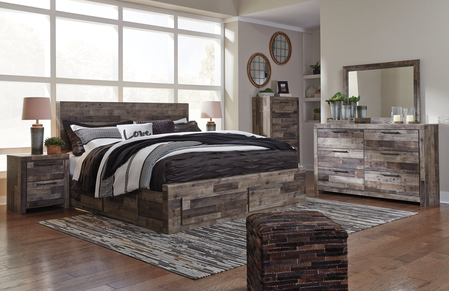 Derekson Queen Panel Bed with 4 Storage Drawers - furniture place usa