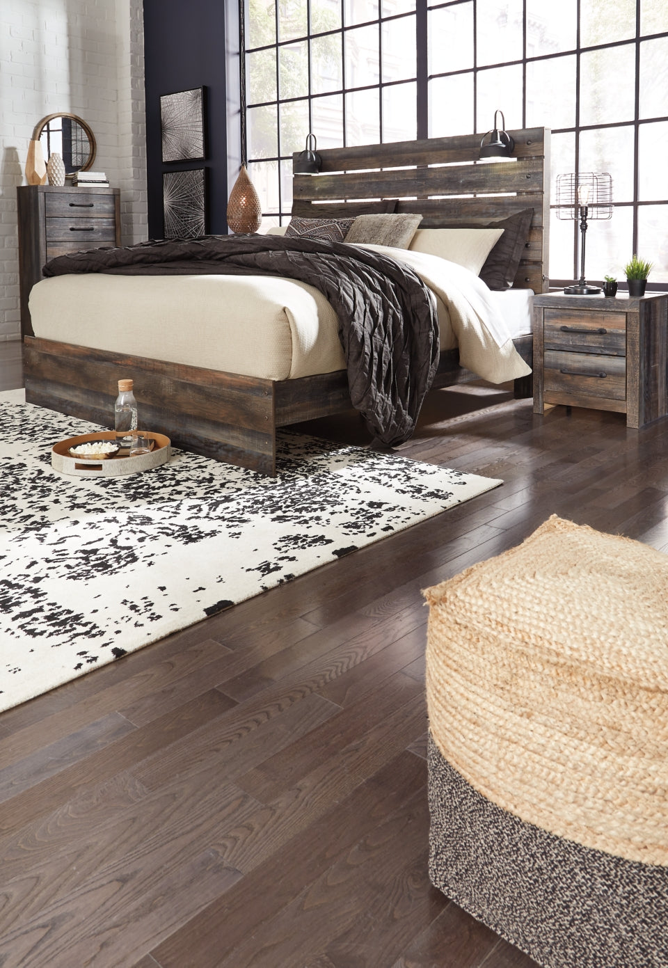 Drystan King Panel Bed with Mirrored Dresser and Chest - furniture place usa
