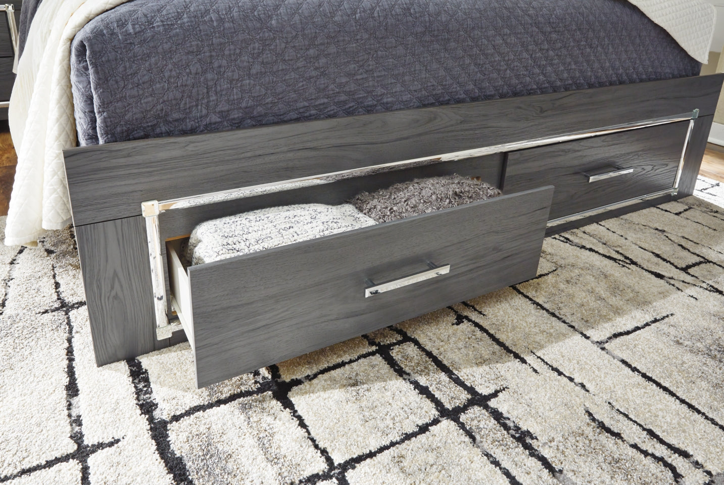 Lodanna Full Panel Bed with 2 Storage Drawers with Dresser - furniture place usa