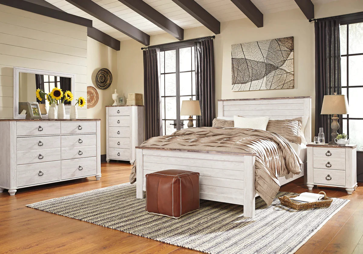 Willowton Queen Panel Bed with 2 Nightstands - furniture place usa