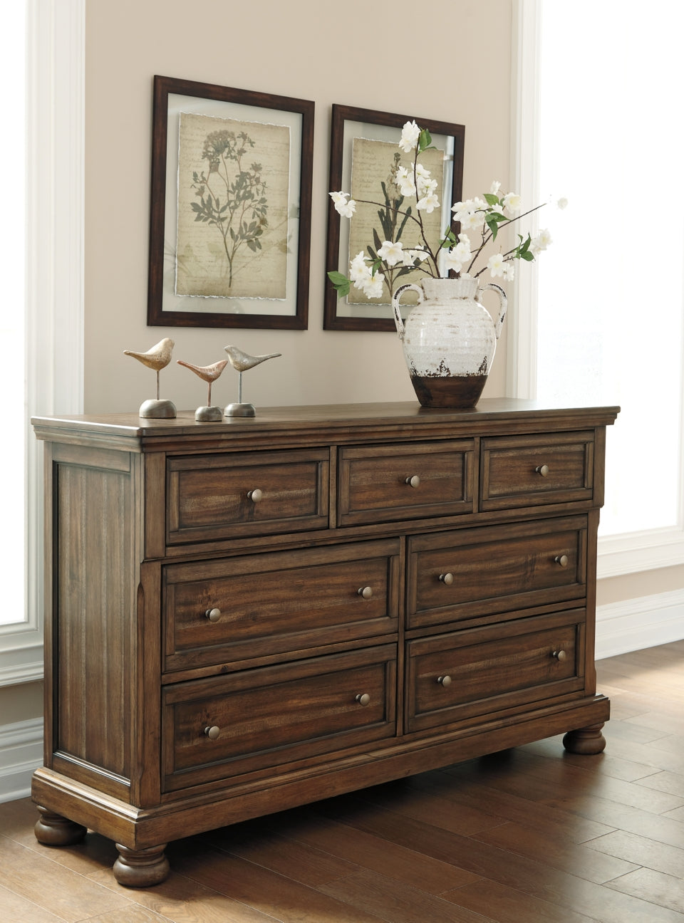 Flynnter Queen Sleigh Bed with 2 Storage Drawers with Dresser with Dresser - furniture place usa