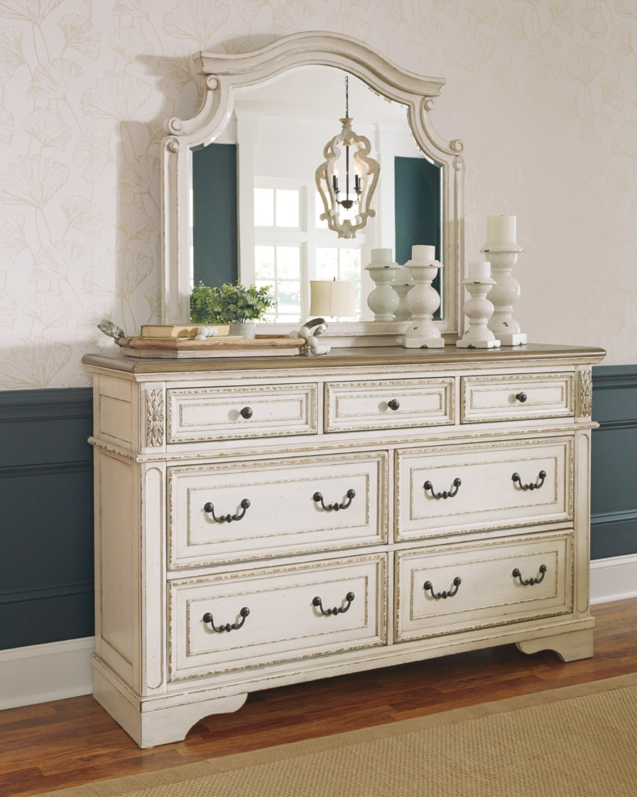 Realyn Queen Sleigh Bed with Mirrored Dresser and 2 Nightstands - PKG006670 - furniture place usa