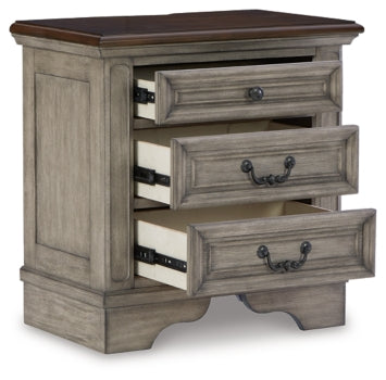 Lodenbay California King Panel Bed with Mirrored Dresser, Chest and Nightstand - furniture place usa