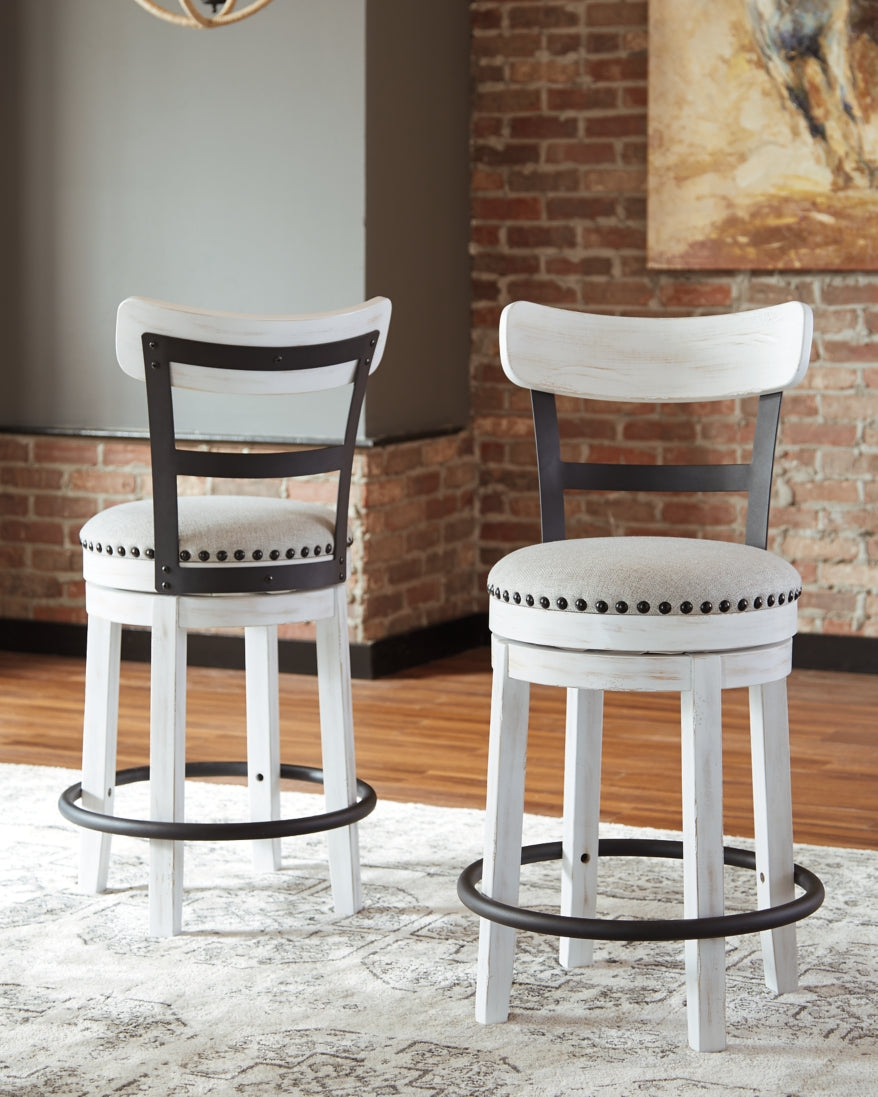 Valebeck Counter Height Dining Table and 2 Barstools - furniture place usa